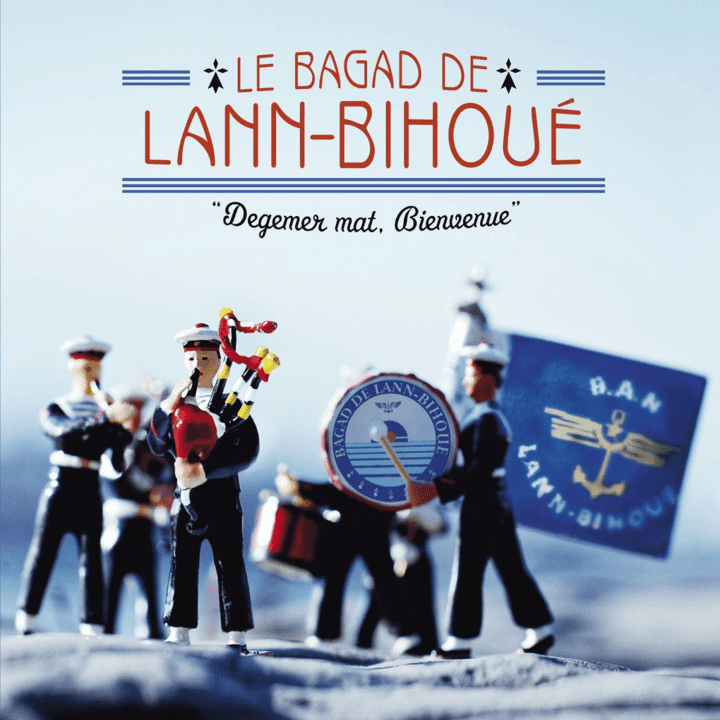 Bagad De Lann-Bihoué  - Degemer Mat, Bienvenue