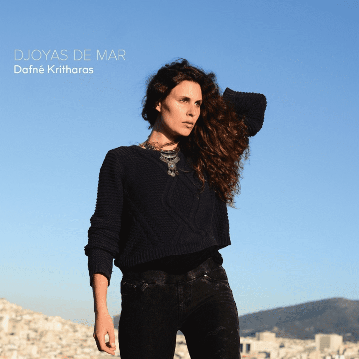 Dafné Kritharas - Djoyas De Mar