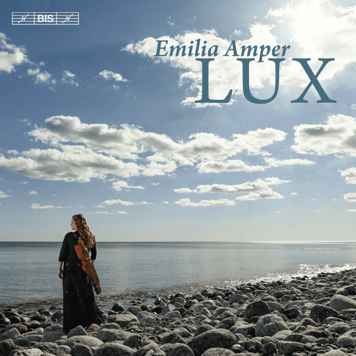 Emilia Amper - Lux