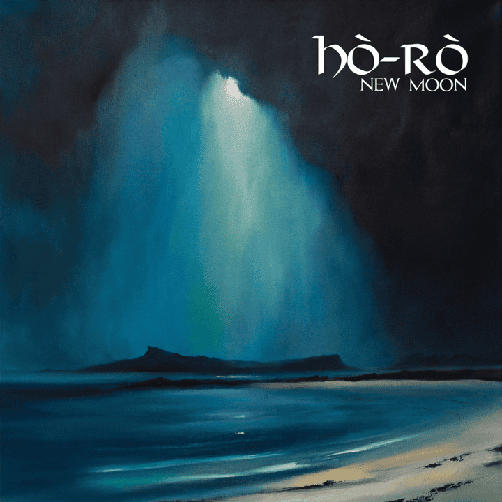 Hò-rò - New Moon